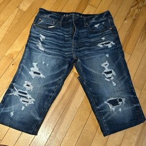 NWOT American Eagle move free athletic fit jeans